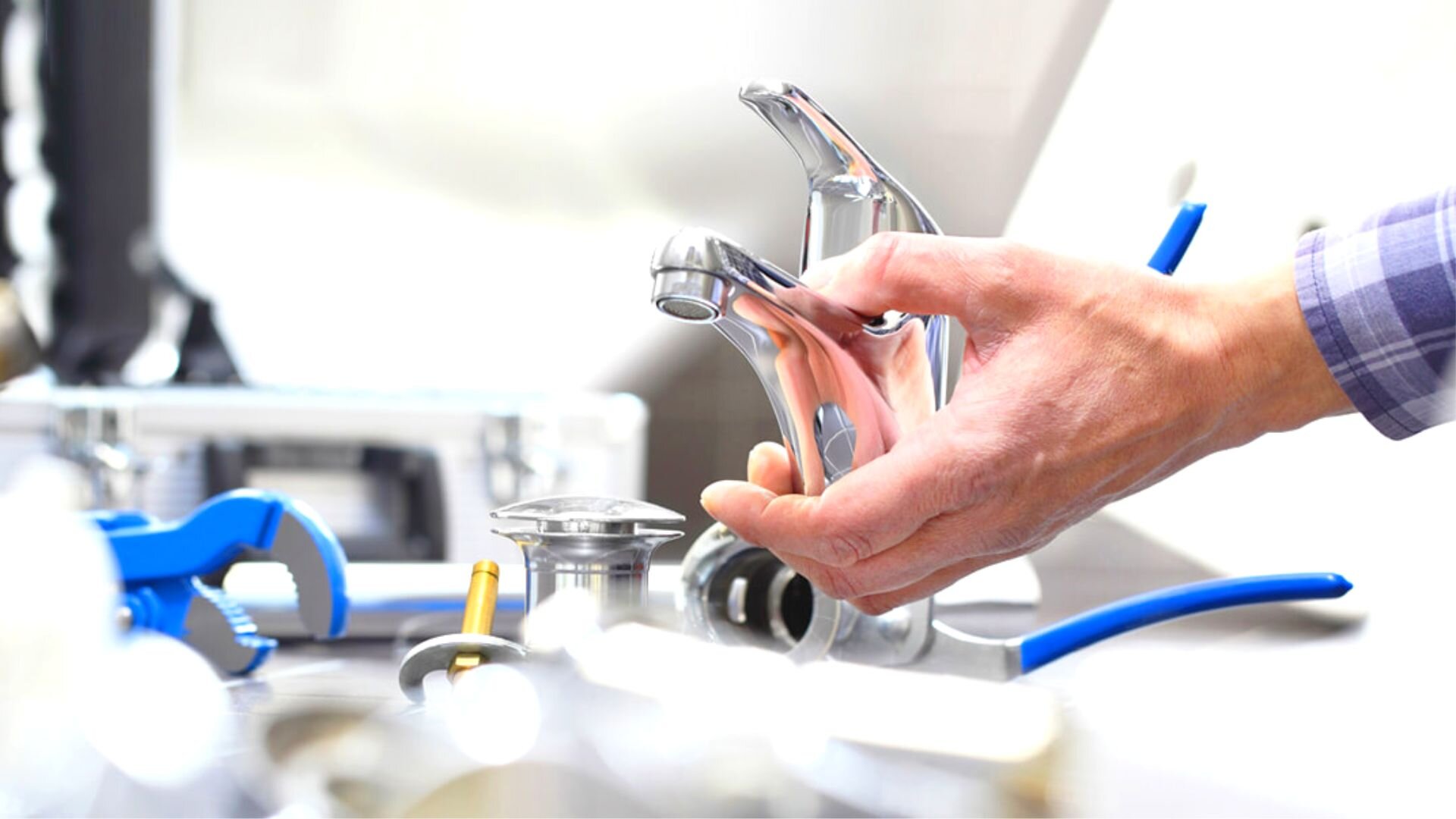 How Much Does A Plumber Cost?