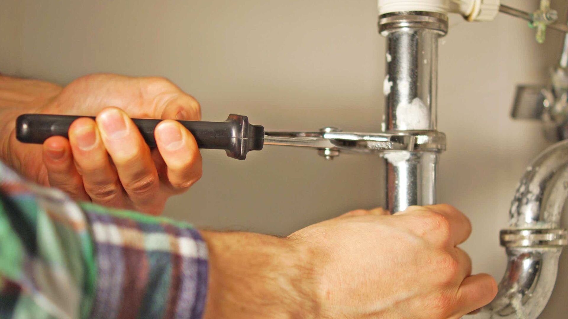 Fixing Minor Plumbing Repairs